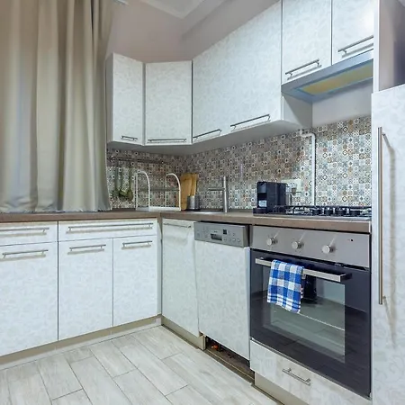 Goldcentral Grand Boulevard דירה
